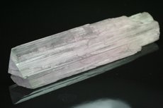 Doubly terminated Kunzite Crystal