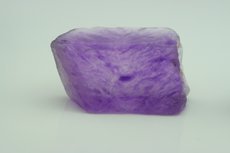 Violette Fluorit Kristalle aus Pakistan
