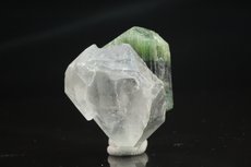 Doubly terminated Tourmaline on Quartz