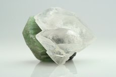 Doubly terminated Tourmaline on Quartz