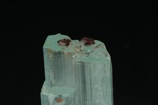 Aquamarine Kristall m. Spessartin