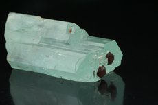 Aquamarine Kristall m. Spessartin