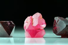 Twinned  & intergrown Spinel Crystals 