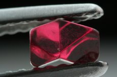 6 Spinel Crystals 