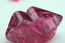 6 Spinel Crystals 