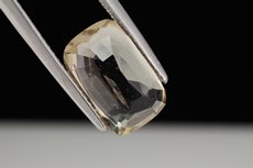 3 Faceted Petalite