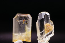 Zwei Chrysoberyll Kristalle 