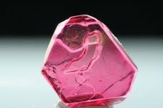 Flat Spinel Twin Crystal 