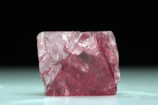 Big transparent Spinel Crystal