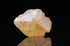 シンハリ石  シンハライト  (Sinhalite)