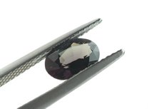 カラーチェンジ・ガーネット（Color-change Garnet）＊アレキタイプ・ガーネット（Alexandrite-like Garne