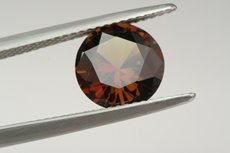 カラーチェンジ・ガーネット（Color-change Garnet）＊アレキタイプ・ガーネット（Alexandrite-like Garne