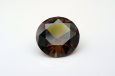 カラーチェンジ・ガーネット（Color-change Garnet）＊アレキタイプ・ガーネット（Alexandrite-like Garne