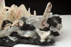 Quartz / Hematite in Matrix China