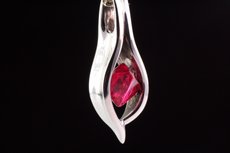 Top Fine Spinel Crystal  Pendant