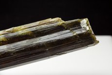 斜黝簾石 - エピドート Clinozoisite