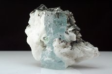 Doubly terminated Aquamarine in matrix