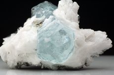 Doubly terminated Aquamarine in matrix