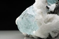 Doubly terminated Aquamarine in matrix