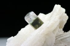 Cleavelandite 