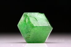 Top Tiefgrüner scharfkantiger Demantoid  Kristall Iran