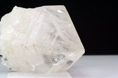 Brookit Einschluß  in Quartz Kristall