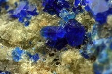 方ソーダ石 (Sodalite)