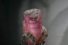 Cristal de Turmalina (Rubellita)