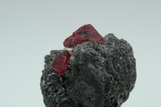 Two Spinel Octahedrons on Ilmenite