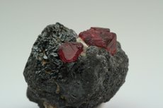 Two Spinel Octahedrons on Ilmenite