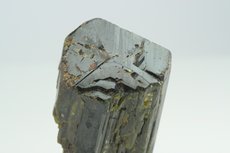 Rare doubly terminated Epidote