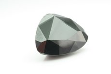 Black faceted Spinel