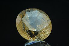 Huge faceted golden Topaz 227 carats