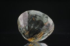 Huge faceted golden Topaz 227 carats