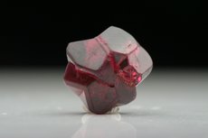 Top Fine cyclic twinned Spinel Crystal 