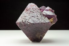 Big purble Spinel Crystal