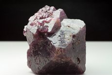 Big purble Spinel Crystal