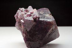 Big purble Spinel Crystal