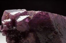 Big purble Spinel Crystal