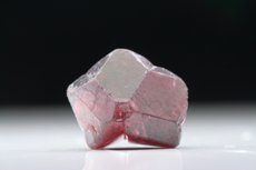 Zyclic Spinel Twin Crystal 