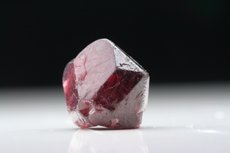 Zyclic Spinel Twin Crystal 