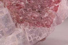 Großer Rubin Kristall in Kalzit Mogok