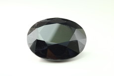 Dark violet Spinel Cut 20 cts. 