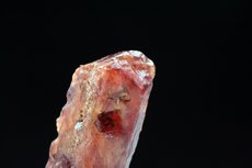 Great distorted Spinel Crystal