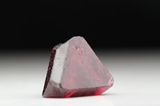 2 Spinel Macle Crystal 