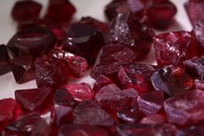 92 pcs. of Spinel Crystals Burma