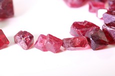 92 pcs. of Spinel Crystals Burma