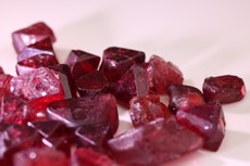 92 pcs. of Spinel Crystals Burma