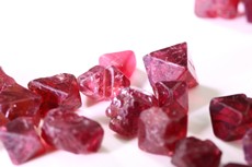 92 pcs. of Spinel Crystals Burma