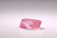 スピネル (Spinel)